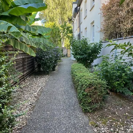 Апартаменты Park Line Garden