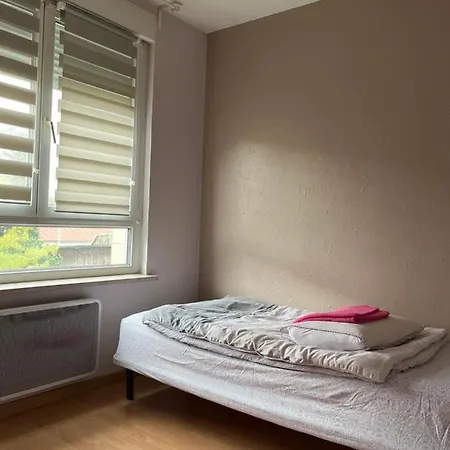 Park Line Garden 公寓 *